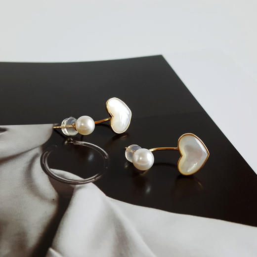 【天然正品】AU750黄金镶天然约6.0MM海水珍珠爱心造型耳环160524NJM07 商品图3
