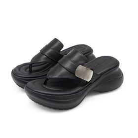 金属扣厚底人字拖鞋