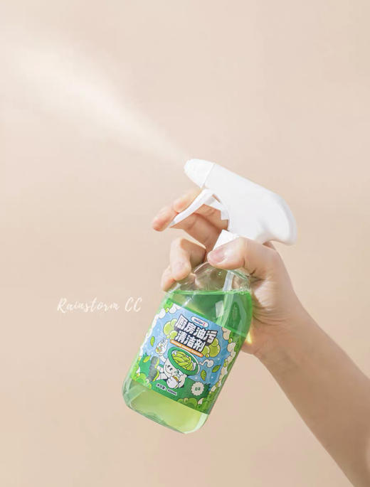 一喷即净！哼爱香氛油污清洁剂900ML（一盒3瓶 x 300ML)  每套赠送3枚海绵刷 商品图3