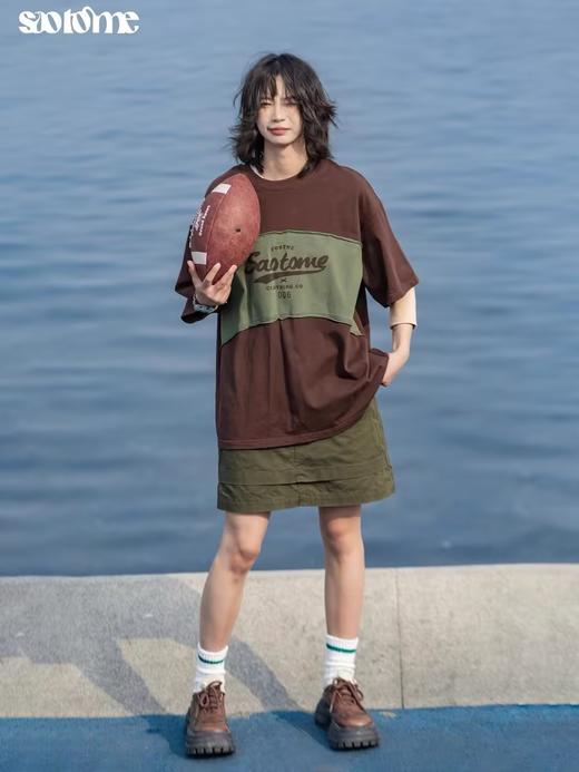 早乙女惠子saotome/STMDX240203/logo印花弧形拼色短袖T恤 商品图2