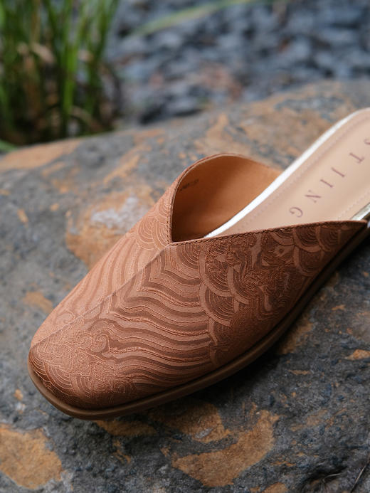 盛唐婧 |纯手工全皮真丝提花半拖鞋-咖啡色(特殊商品不退不换) 商品图3