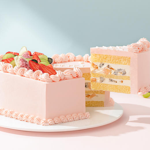 【恋恋花果】满心欢喜装满新鲜小甜蜜，清新鲜果粒粒深藏超软蛋糕胚里，每一口都能感受到绵密的口感和幸福的甜意(海口幸福西饼) 商品图2