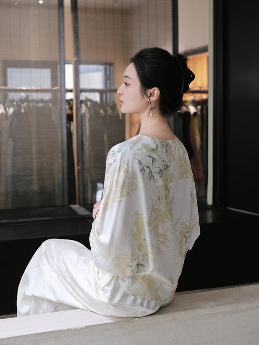 微瑕秒杀 |盛唐牡丹 |竹林亭台真丝上衣[特价品](特殊商品不退不换) 商品图5