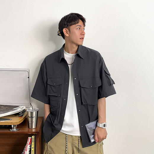 徐太浪多口袋拼接工装衬衫男短袖夏季新款高级感大码休闲衬衣外套 商品图1