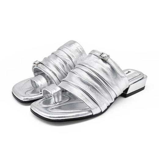 分趾褶皱拖鞋 商品图0