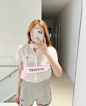 亚麻款💰699/件‼️⚠️拉夫劳伦新款女士夏季亚麻短袖衬衣，泡泡泡袖设计，很透气飘逸🤍😍通勤约会聚会都适合💥尺码XS起～