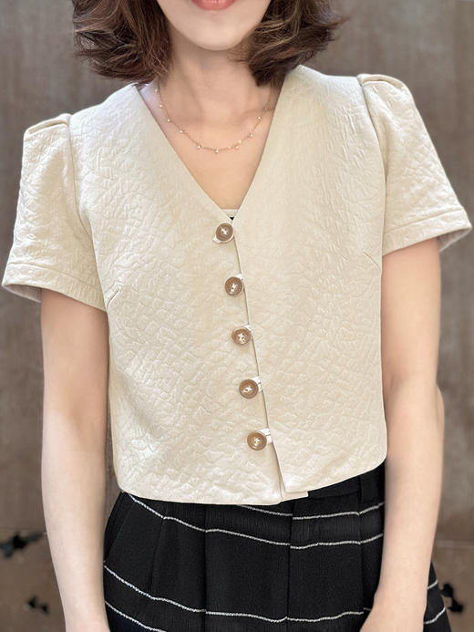 TYNVIE 米色泡泡肩V领短花呢夹克 商品图1