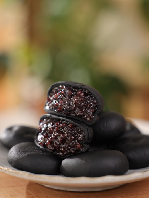 米惦【五黑紫米饼】纯天然食材 零添加蔗糖 清甜无负担 特调紫米内陷 皮薄馅足 营养丰富 商品图0