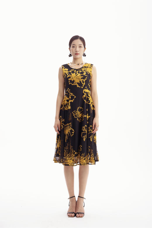 HJ2S63_赤金色_连衣裙_夏季_气质优雅金色花卉刺绣圆领无袖收腰显瘦 A 字中裙_高级女装_BERNIEELEN 伯妮斯茵 商品图1