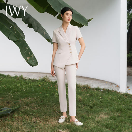 IWY/短袖西装套装杏色修身高级设计感职业商务通勤面试正装工作服C10409+P10409 商品图0
