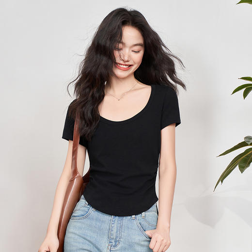 西遇白色U领正肩简约短袖女新款通勤基础修身T粉色绿色D0740371/V0050524 商品图10