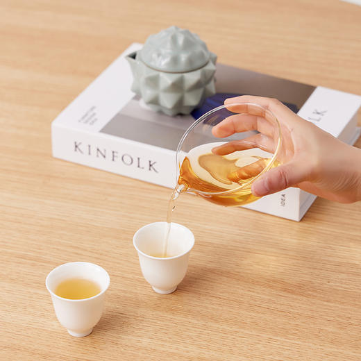 宫里的世界&南山匠人   大吉大利 荔枝壶茶具 飞行棋礼盒套装 商品图2