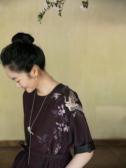 牧衣游原创 龟裂纹重工刺绣香云纱连衣裙禅意宽松中式长裙 虚梦 商品图3