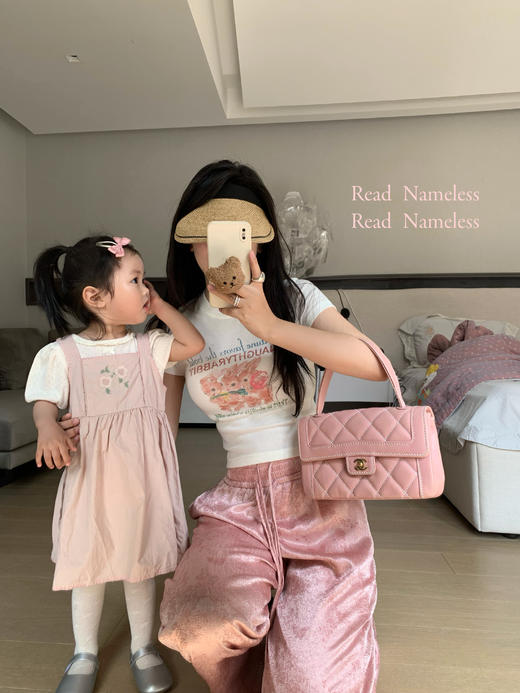 Read Nameless /三只小兔子弹力短T+粉色提花缎凉凉裤 商品图0