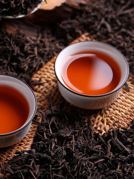 1月5日上午九点【大红印熟茶】2018年勐海布朗山熟茶，传承千百年的高端茶之代表 口感高甜润！稠滑米汤感过口不忘357克/饼茶叶 商品图6