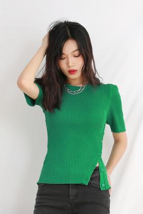 WHO KNOWS 不对称下摆圆领针织上衣 13174