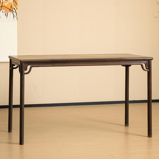 清 红木刀牙板罗锅枨画桌 商品图4