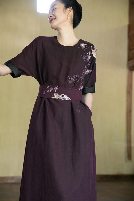 牧衣游原创 龟裂纹重工刺绣香云纱连衣裙禅意宽松中式长裙 虚梦 商品图5