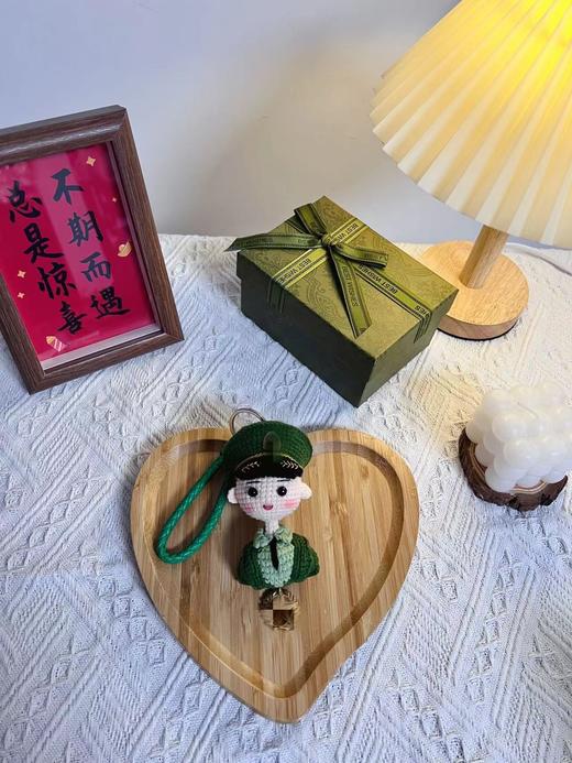 【DIY纯手工钩织卡通挂件】纯手工钩织半身娃娃挂件（手工产品不支持退换）LQQ 商品图3