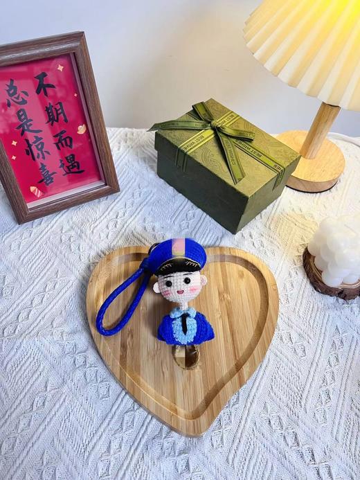 【DIY纯手工钩织卡通挂件】纯手工钩织半身娃娃挂件（手工产品不支持退换）LQQ 商品图1