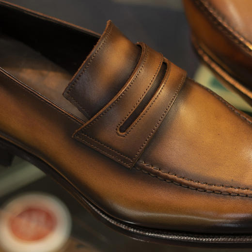 高级定制世界冠军级同工艺产品：马蹄跟盲腰琴底乐福鞋 商品图8