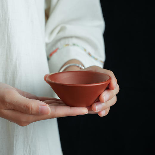 朱泥平底斗笠杯 宜兴紫砂个人杯陶瓷主人杯茶杯功夫品茗杯高档茶具 商品图0