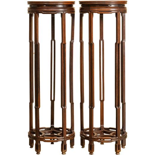 清 红木鱼门洞五足高花几（一对） 商品图5