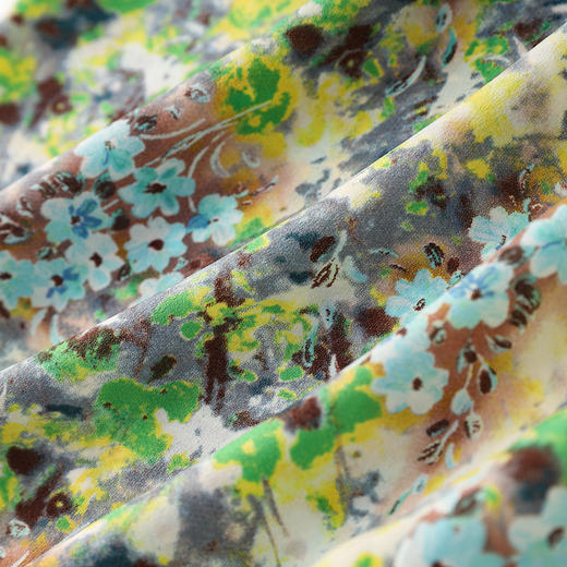 惊艳开场高级感立领衬衣大摆长裙WLZD2419110 商品图3