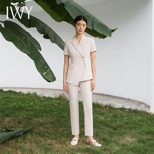 IWY/短袖西装套装杏色修身高级设计感职业商务通勤面试正装工作服C10409+P10409 商品图2