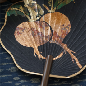 此刻丨手工烧箔扇