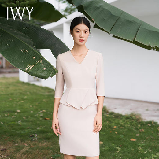 IWY/米杏色连衣裙七分袖西装正装裙商务美容院操作师工作服教师裙Q11366 商品图4