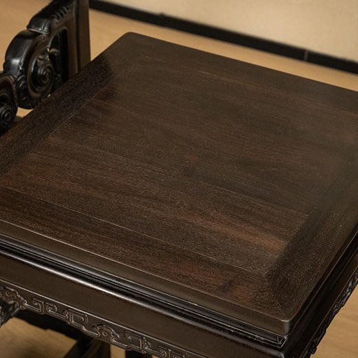 二十世纪 紫檀镶景泰蓝福庆纹扶手椅成套（两椅一几） 商品图3