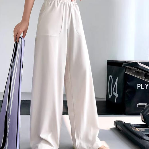 【3~5天发货】跃牌【美度空间】系列 SZ春夏新款防晒宽松长裤女口袋拉链收腰直筒阔腿裤凉感速干运动裤ADCK1602 商品图2