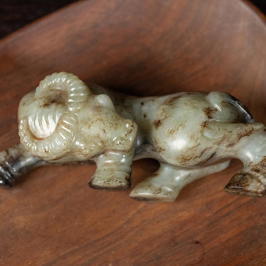 清 玉牛摆件 商品图2