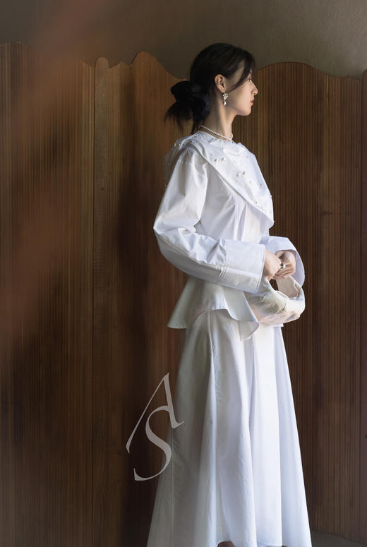 Mark Kenly Domino Tan  婴儿蓝/白色缀珍珠DAISY领巾衬衫裙 商品图0