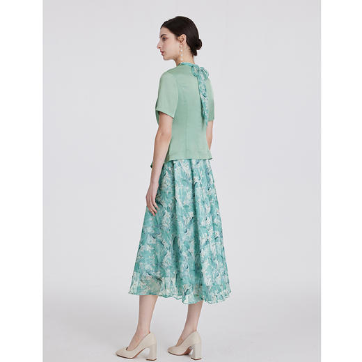 司歌醋酸光泽V领盘扣国风短袖外套B891164X 商品图3