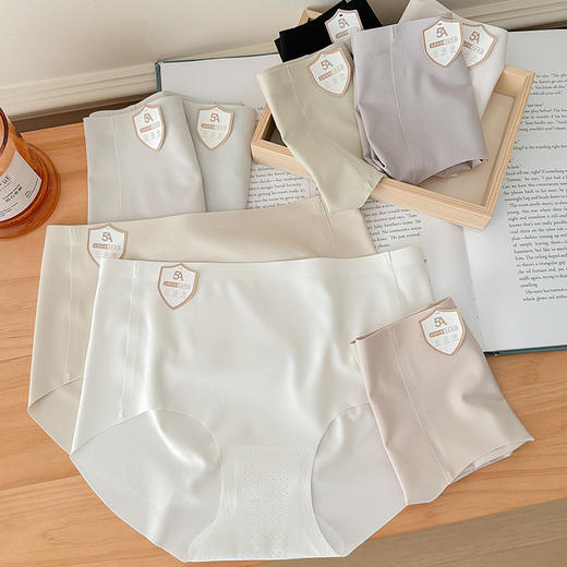 冰丝无痕超柔裸感内裤UA52069 商品图0