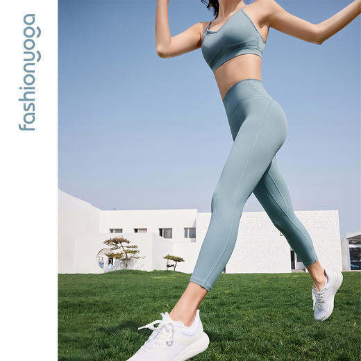 FC14783提臀薄裸感八分裤 商品图4