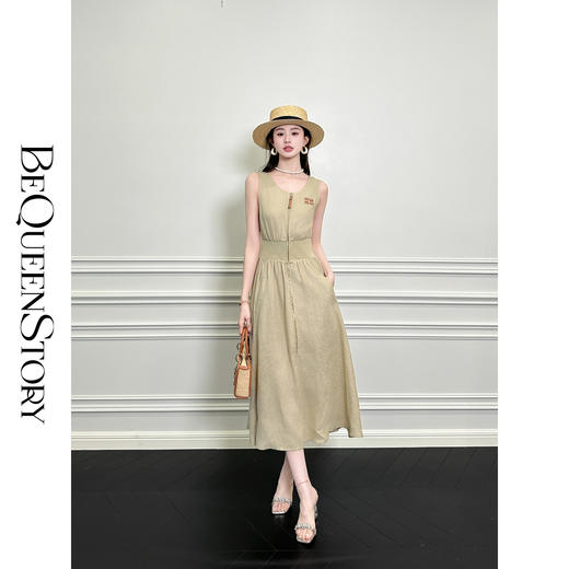 BeQueenStory【红毯茶歇】复古色简约舒适圆领无袖亚麻收腰连衣裙 商品图0