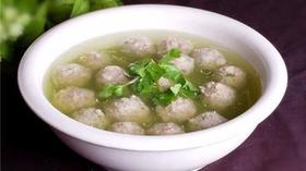 手工猪肉丸子汤