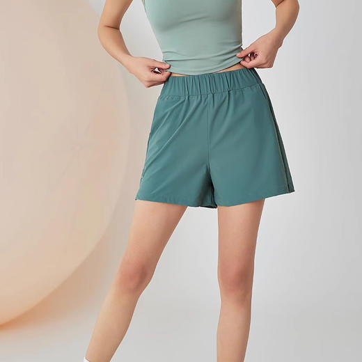 【3~5天发货】跃牌【美度空间】系列 单径平夏季防晒宽松休闲短裤女高腰三分瑜伽短裤ADDK41033 商品图3