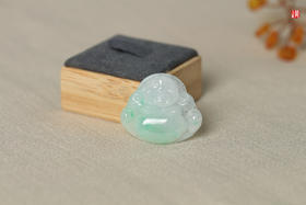 【喜笑颜开】天然翡翠弥勒佛 配精美挂绳