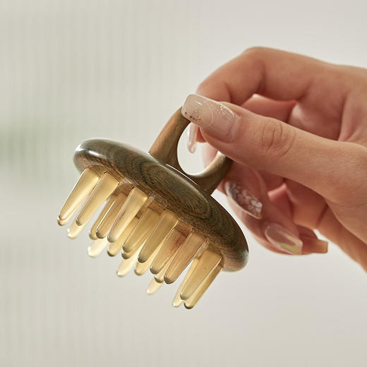 初心| 插齿尖齿指环按摩梳经络梳21钉 商品图1