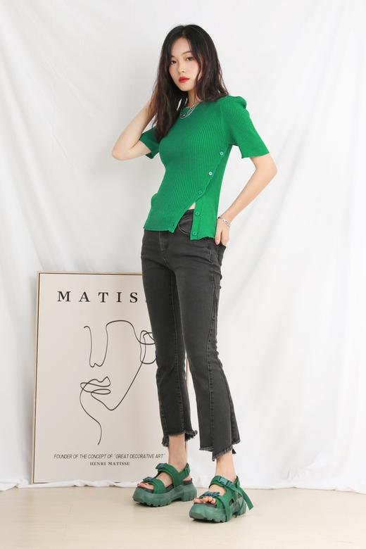 WHO KNOWS 不对称下摆圆领针织上衣 13174 商品图2