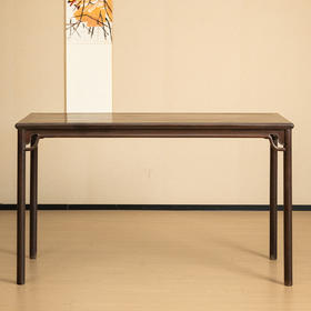 清 红木刀牙板罗锅枨画桌