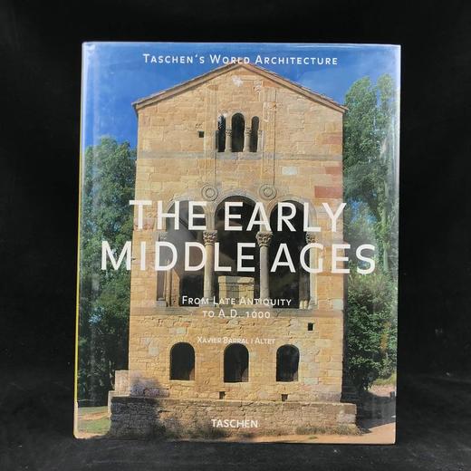 中世纪早期建筑图集 数百幅插图 精装大16开 商品图0