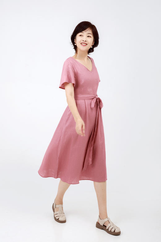 V领系带连衣裙 商品图1