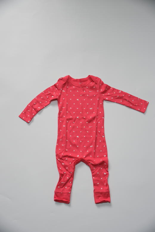 耐克-童衣类（秋）A7NIKE YA3女2件装长袖连身衣礼盒赛粉 商品图2