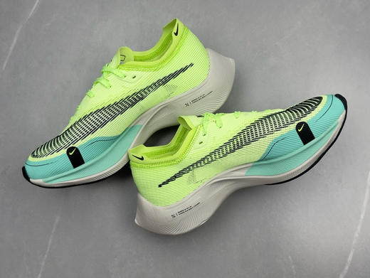 夏日特惠💰330 Nike ZoomX Vaporfly Next%2 轻盈织物减震防滑耐磨透气轻便回弹 低帮休闲跑步鞋 商品图8