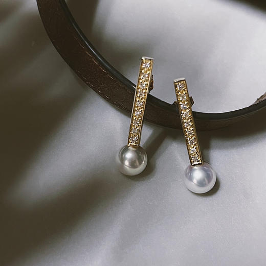CHIC系列 18K镶AKOYA珍珠和钻石 耳坠 商品图0